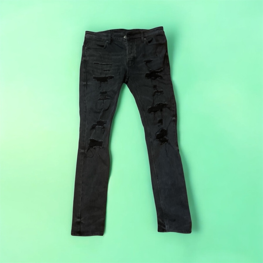 Black Distressed Jeans preowned Ksubi size 33”